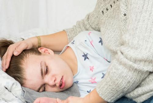 Неэпилептические и эпилептические припадки